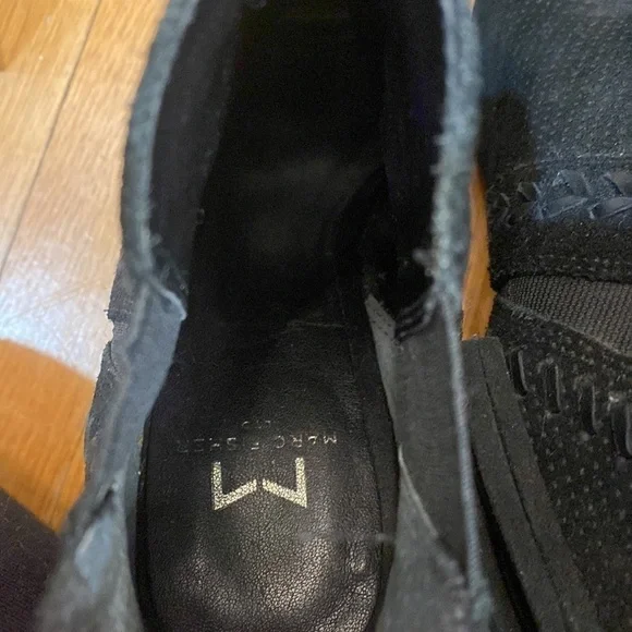 Marc Fisher Suede Peep Toe Chunky Heel Ankle Boot‎ - Picture 9 of 9